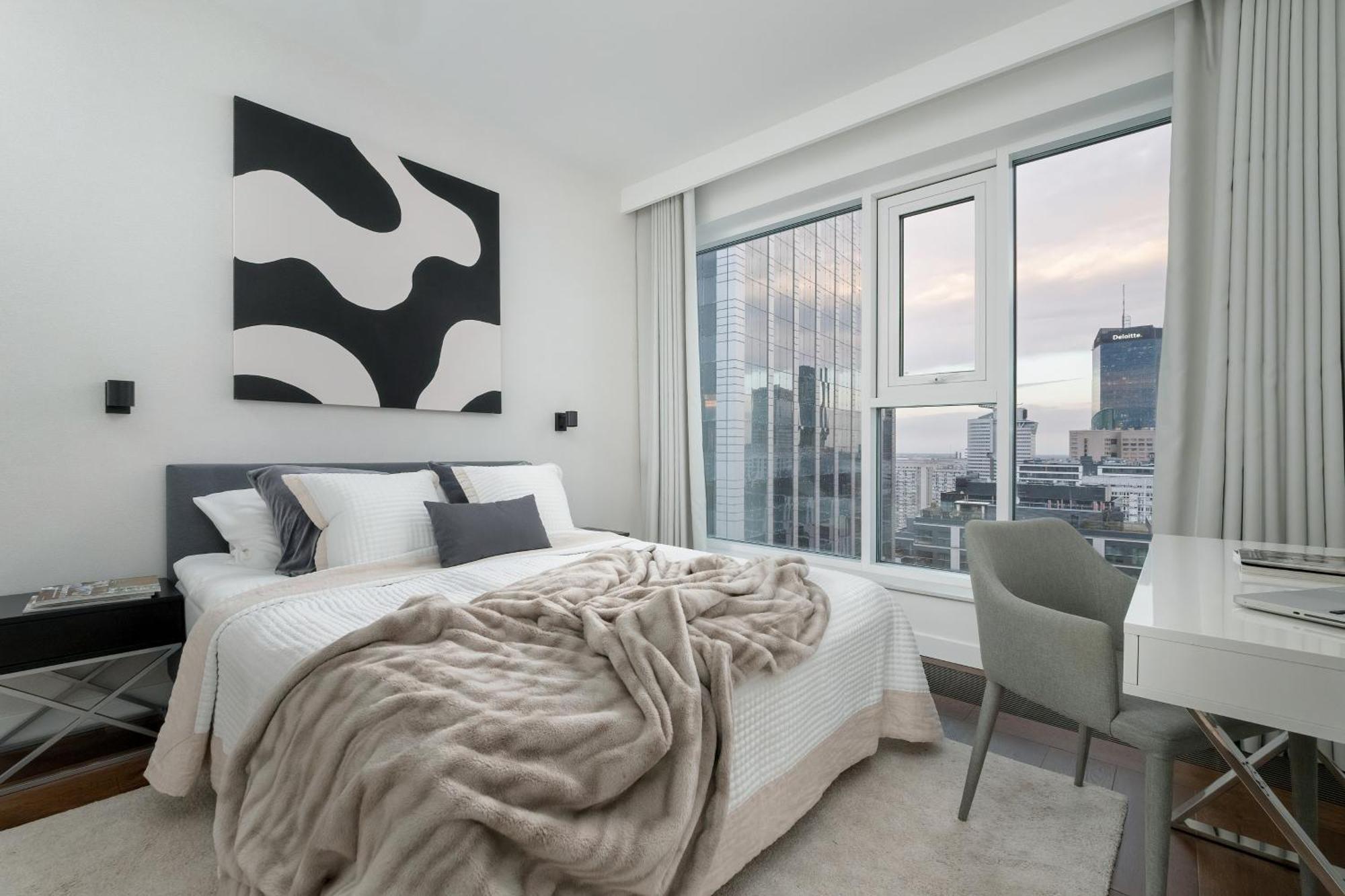 Premium Lux Unique Tower Heart Of By Renters Prestige Apartment *